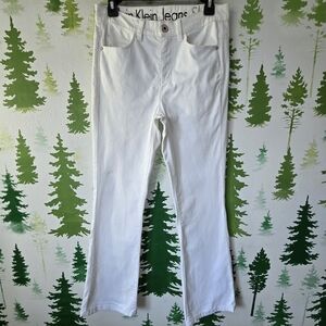 Calvin Klein Women's White Shape Jeans